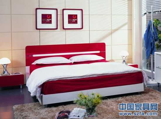 家具市場假字當道 標價幾十萬隨意打折蒙顧客 家具市場假字當道 標價幾十萬隨意打折蒙顧客